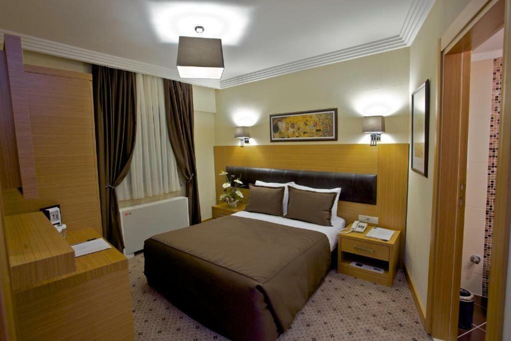 Mirilayon Hotel - Old Town Istanbul Phòng bức ảnh