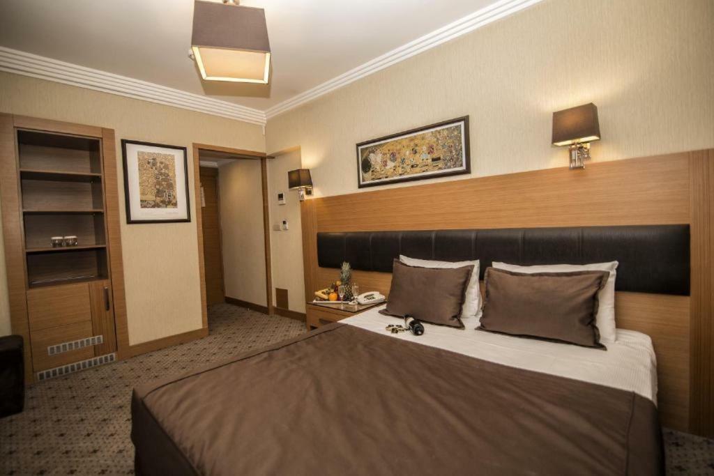 Mirilayon Hotel - Old Town Istanbul Ngoại thất bức ảnh